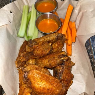 1 DZ Chicken Wings
